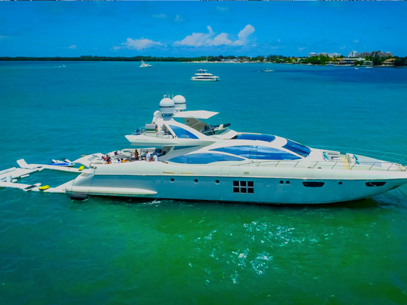 103' Azimut - Bote para Alquilar en Miami, Florida