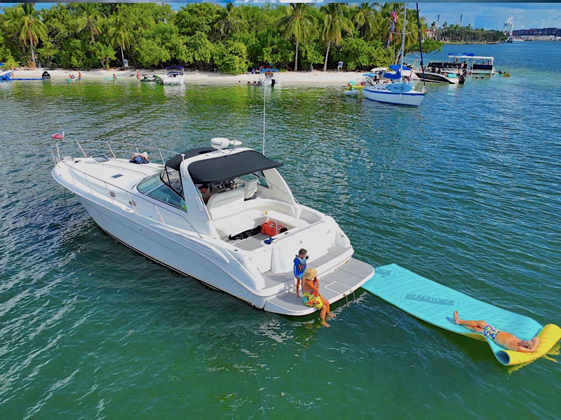 45' SeaRay [2] - Bote para Alquilar en Miami, Florida