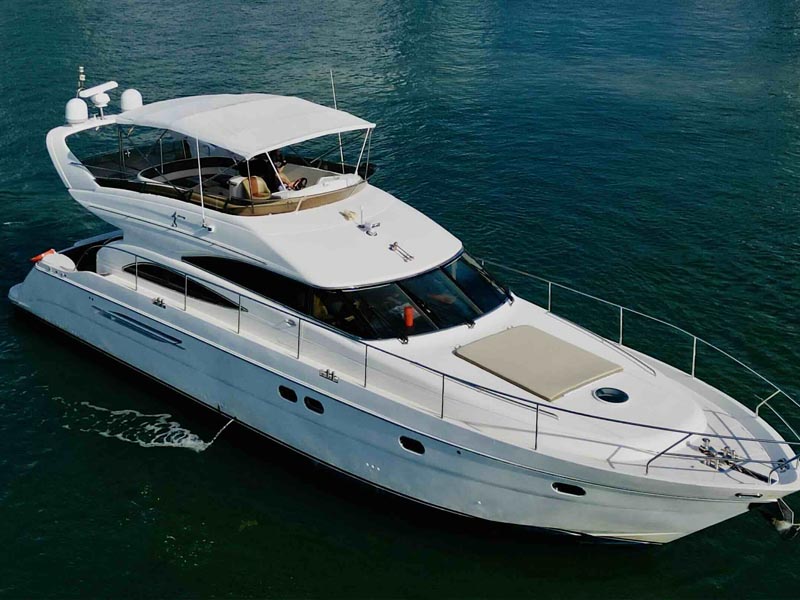 65' Viking - Bote para Alquilar en Miami, Florida