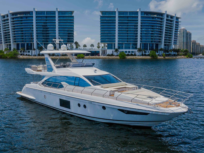 68' Azimut - Bote para Alquilar en Miami, Florida