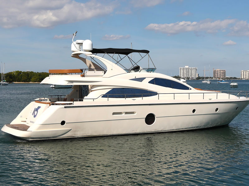 70' Aicon - Bote para Alquilar en Miami, Florida