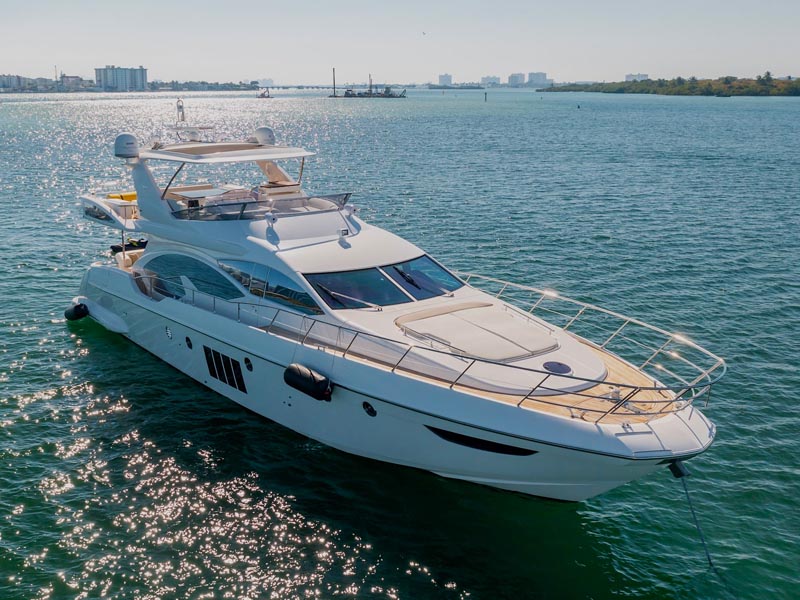 70' Azimut - Bote para Alquilar en Miami, Florida