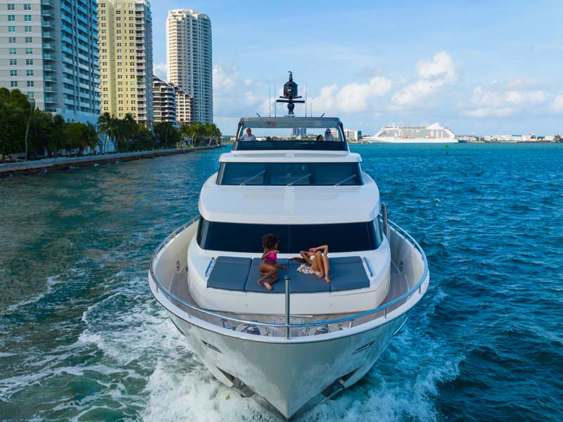 97' San Lorenzo - Bote para Alquilar en Miami, Florida